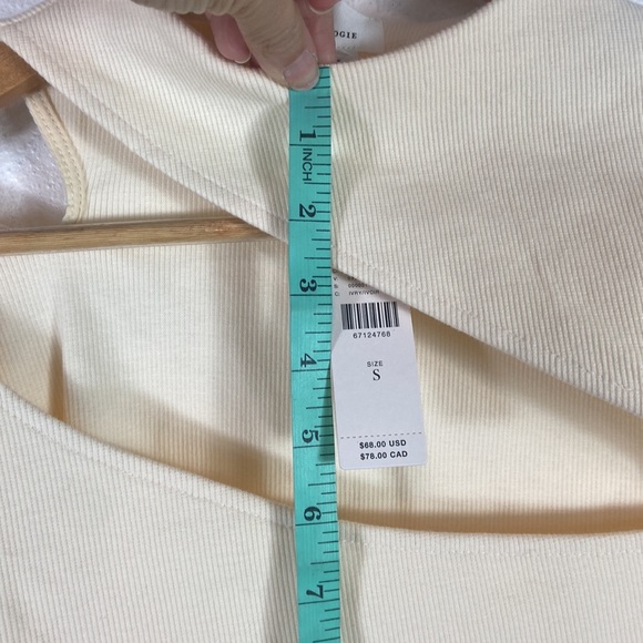 New nwt Anthropologie cream cutout detail top S - Picture 6 of 7